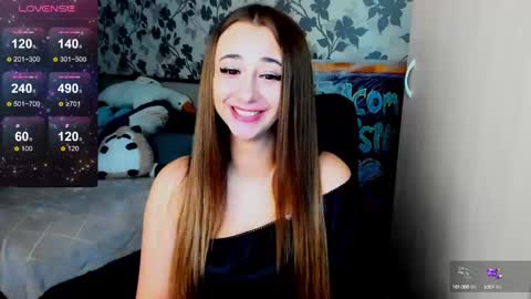 Maya online show from December 8, 4:22 am