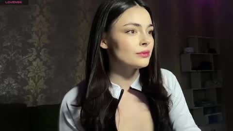 Alice online show from March 1, 5:28 pm