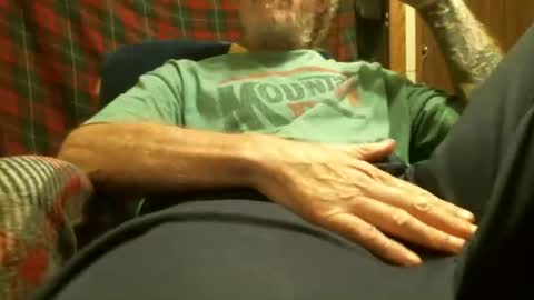 WOMEN MAKE MY COCK THROB online show from July 5, 4:41 am