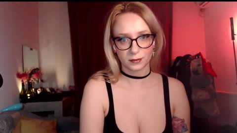 Liza online show from February 8, 2:04 am