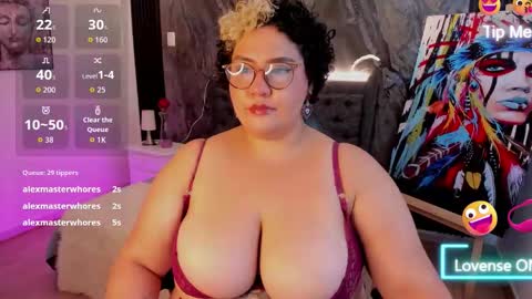 wen_jones online show from March 27, 8:26 am