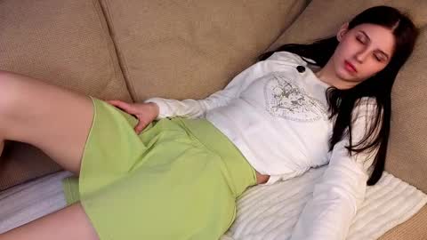 Kristin online show from April 4, 12:45 pm