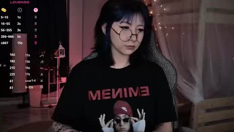 little girl who is always rightLisa online show from July 23, 1:41 am