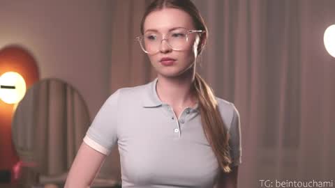 Ameli but you can call me Ami  online show from April 14, 5:05 pm