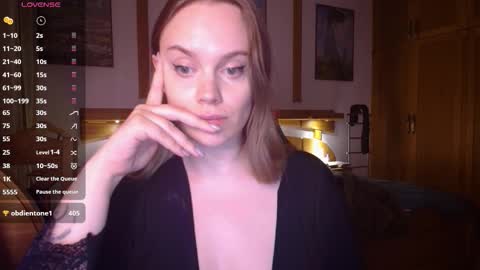 Lana online show from January 17, 9:01 pm