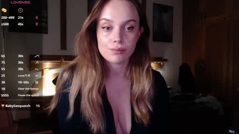 Lana online show from October 8, 6:47 pm