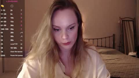 Lana online show from September 12, 6:32 pm