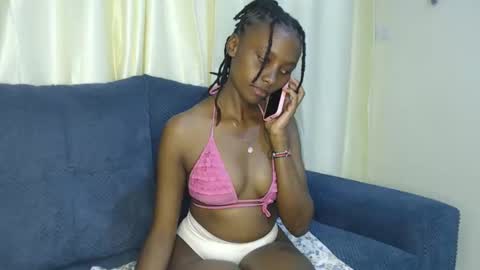 Bella online show from April 21, 6:26 pm