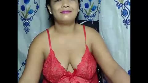 wetpussie4_you online show from December 2, 6:06 pm