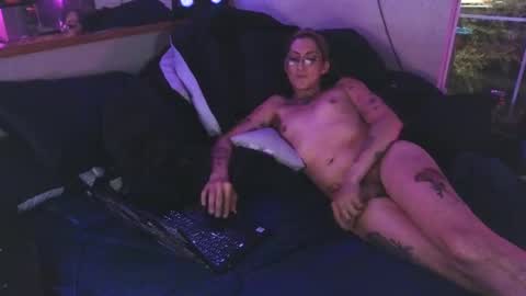 Risky online show from November 3, 10:27 am