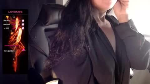 Mel online show from February 19, 8:35 am