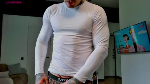 Max online show from April 26, 10:24 am