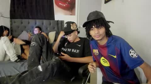 white online show from April 11, 7:45 am