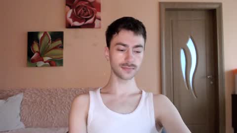 Tom online show from June 11, 11:08 am