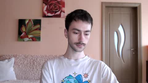 Tom online show from June 8, 1:34 pm