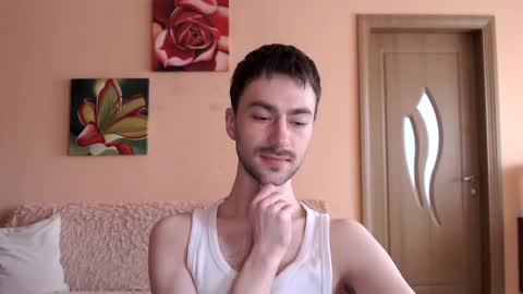 Tom online show from June 4, 11:38 am