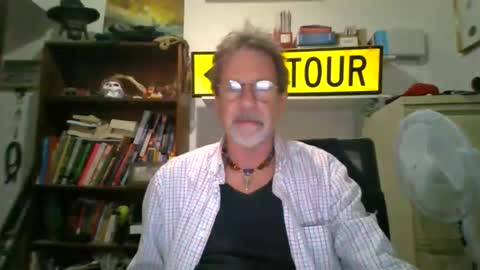 whiteboomer online show from April 21, 9:16 am