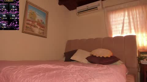 Kitty online show from April 8, 9:07 pm