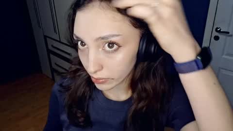 Cindy online show from April 24, 3:47 pm