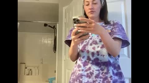 iamwhitneyoc online show from January 19, 5:39 pm