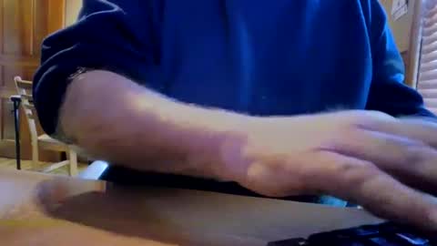 whydog online show from February 22, 9:06 pm