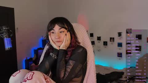 iggy iggz online show from April 22, 2:52 am