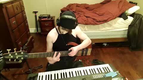 Countess of Hotdogs online show from February 20, 5:44 am