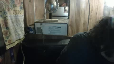 wigper online show from March 28, 5:31 am