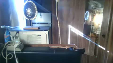 wigper online show from November 8, 8:34 pm