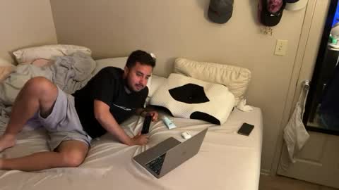 wild1904 online show from June 26, 4:18 am