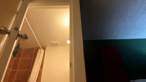 VerseNFreaky4U online show from September 20, 10:18 am