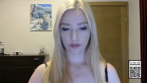 Snapshot of wild_silk_desire chatting on September 14, 1:12 pm Alina online show from September 14, 1:12 pm