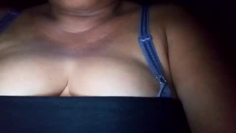 wild_thickpussy69 online show from October 23, 11:44 am