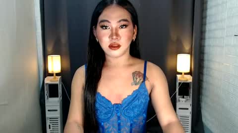 Lianelaiza online show from April 16, 11:43 am