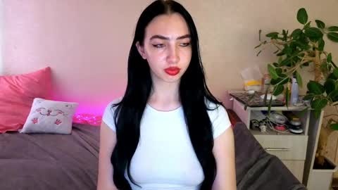 Alena online show from June 7, 7:13 am