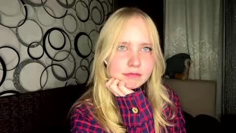 Anny online show from June 1, 12:17 pm