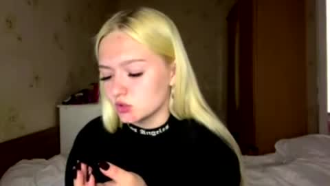 Sophia online show from May 21, 6:14 pm