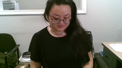 willful_brat online show from December 18, 2:56 pm