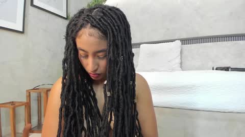 Snapshot of willow_hendrix chatting on January 27, 5:26 pm Ms Willow online show from January 27, 5:26 pm
