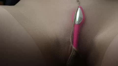 Willow online show from January 12, 5:20 pm