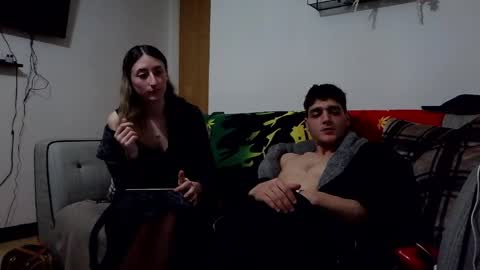 willy_est_95 online show from April 20, 11:19 pm