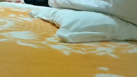 Snapshot of windowpane5 chatting on March 11, 12:11 am windowpane online show from March 11, 12:11 am