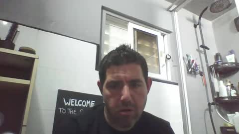 Snapshot of windowpane5 chatting on February 22, 3:14 pm windowpane online show from February 22, 3:14 pm