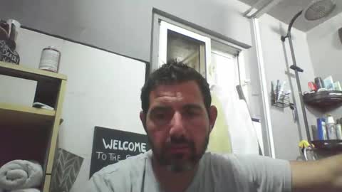 Snapshot of windowpane5 chatting on October 8, 9:21 pm windowpane online show from October 8, 9:21 pm