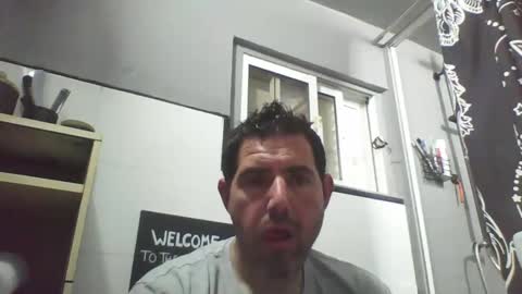 Snapshot of windowpane5 chatting on February 25, 7:27 pm windowpane online show from February 25, 7:27 pm