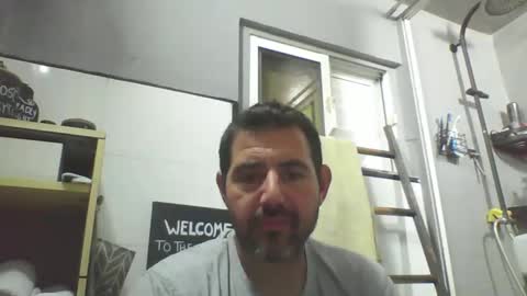 Snapshot of windowpane5 chatting on October 3, 10:51 pm windowpane online show from October 3, 10:51 pm