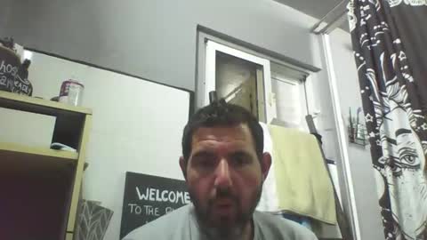 Snapshot of windowpane5 chatting on October 6, 8:37 pm windowpane online show from October 6, 8:37 pm