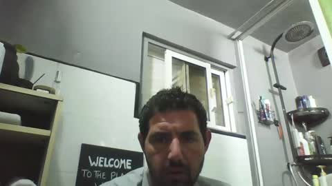 Snapshot of windowpane5 chatting on March 7, 10:43 pm windowpane online show from March 7, 10:43 pm