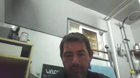 Snapshot of windowpane5 chatting on October 19, 9:14 am windowpane online show from October 19, 9:14 am