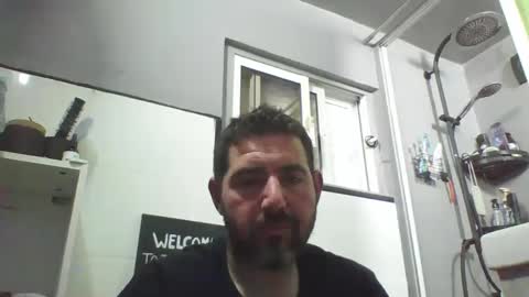 Snapshot of windowpane5 chatting on February 5, 11:39 pm windowpane online show from February 5, 11:39 pm